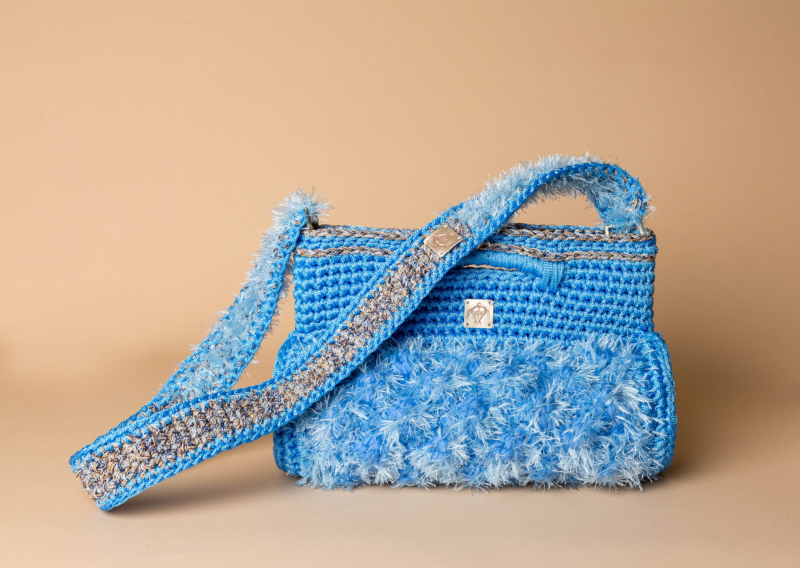 knitted handbag in sky blue