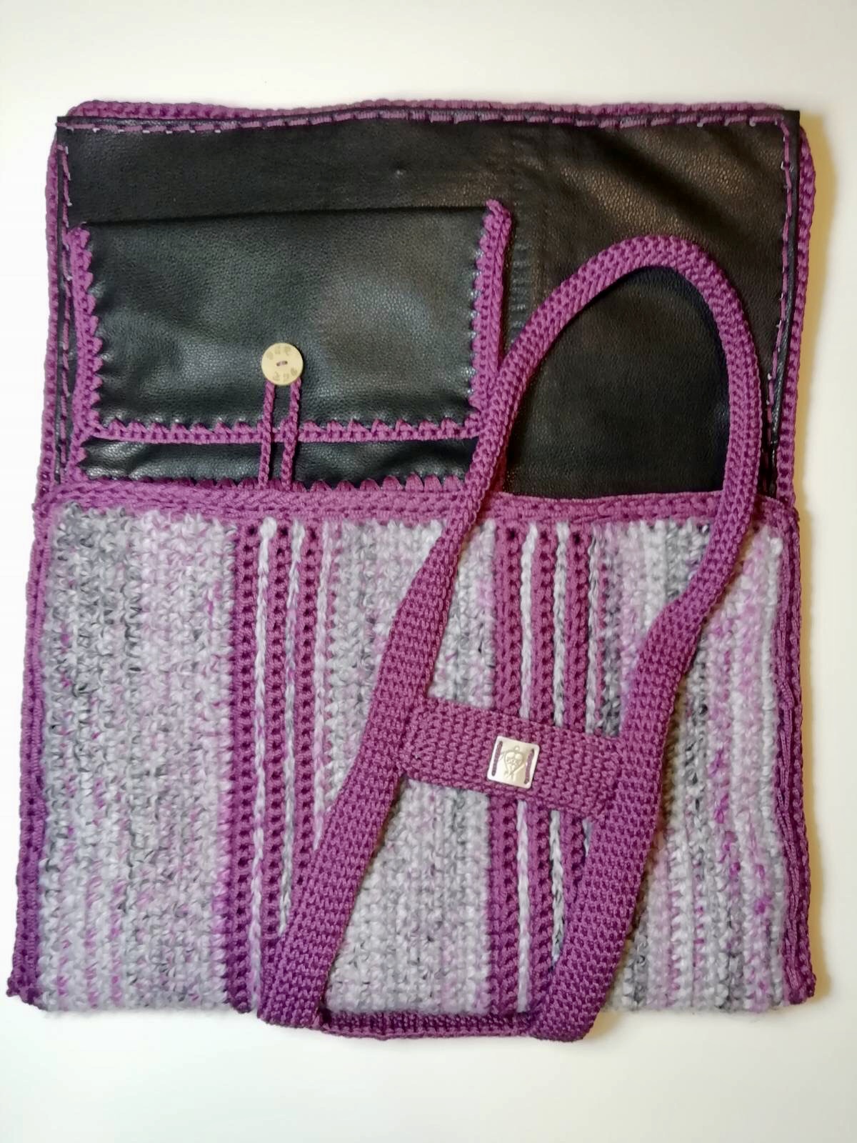 Crochet Bag in grey/fuchsia Crochet Bag in grey/fuchsia