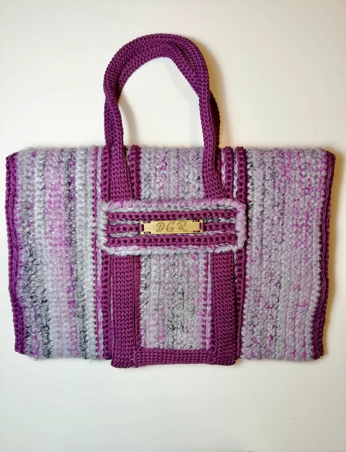 Crochet Bag in grey/fuchsia Crochet Bag in grey/fuchsia