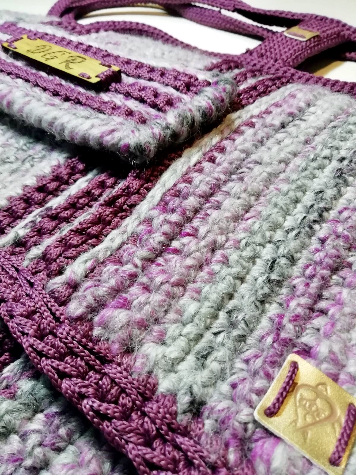 Crochet Bag in grey/fuchsia Crochet Bag in grey/fuchsia